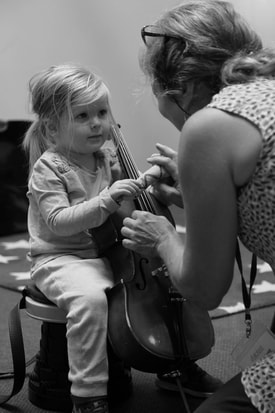 Suzuki Cello lesson